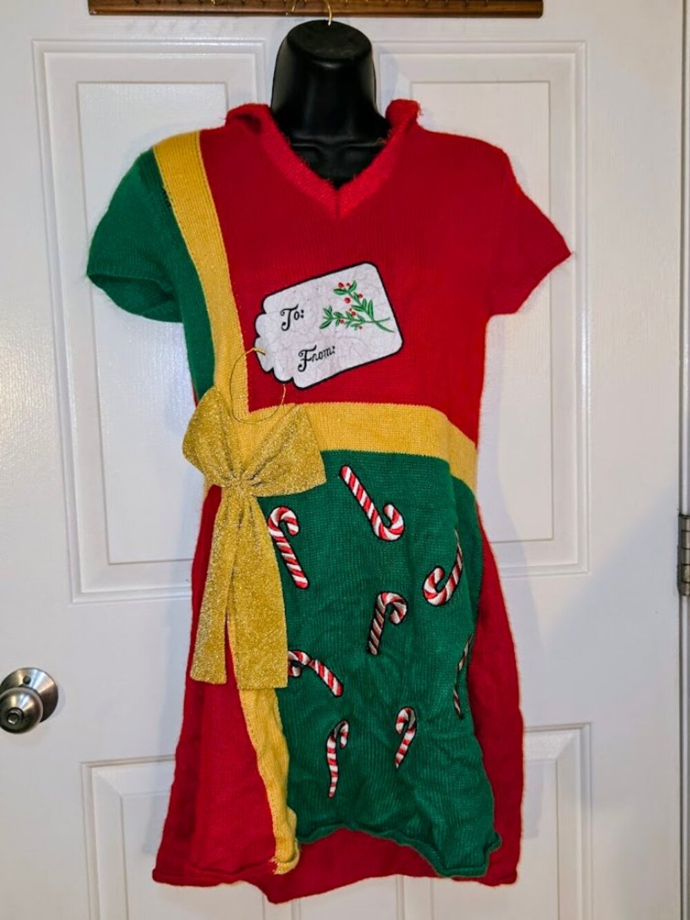 No Boundaries Woman's 'To - From' Tag & Bow Ugly Sweater Hooded Dress Size M
